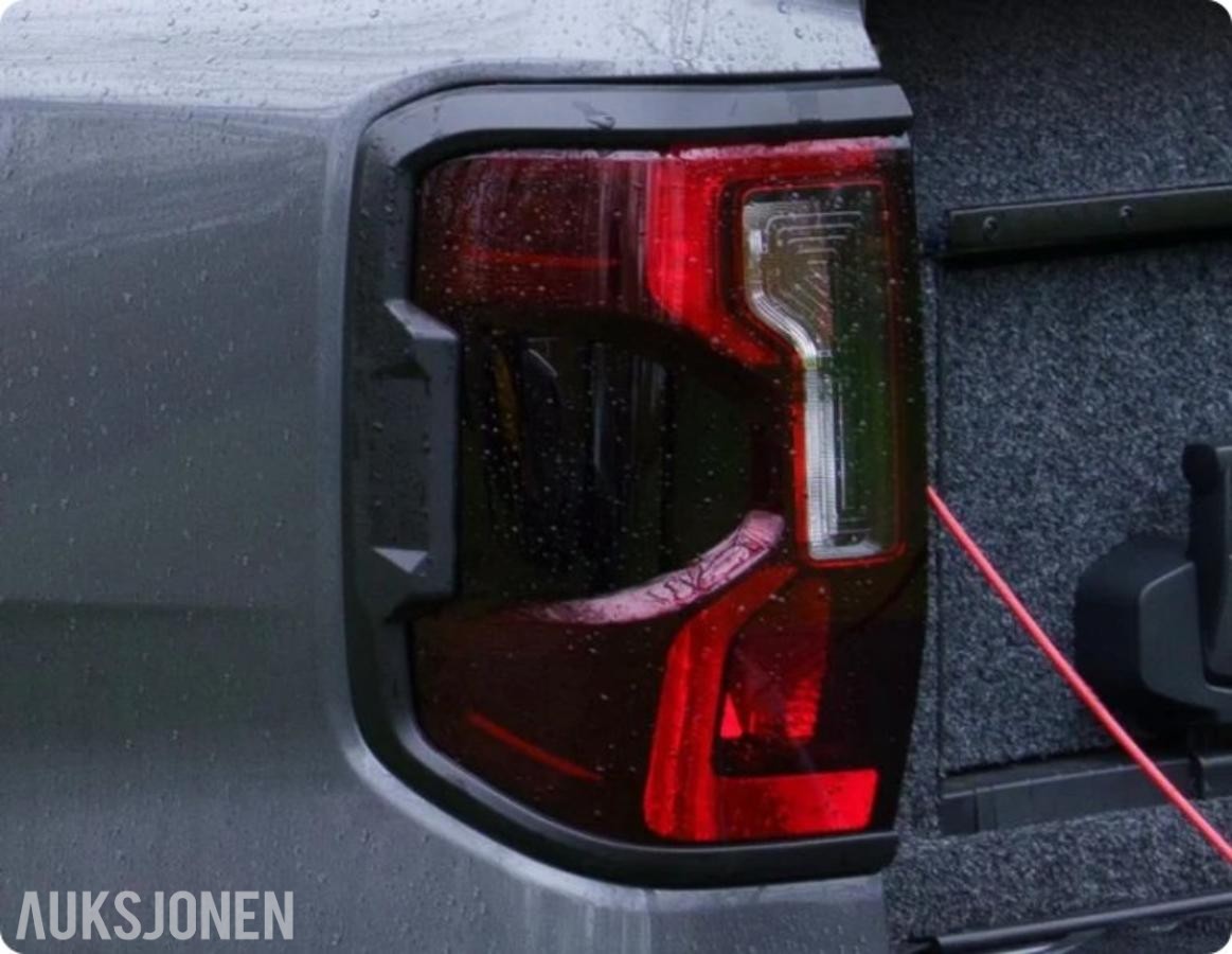 2022+ Ford Ranger Dekselsett for bak/frontlykter